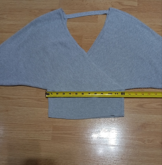 Dynamite gray batwing sweater. EUC.  SIZE XXS. - Picture 3 of 6